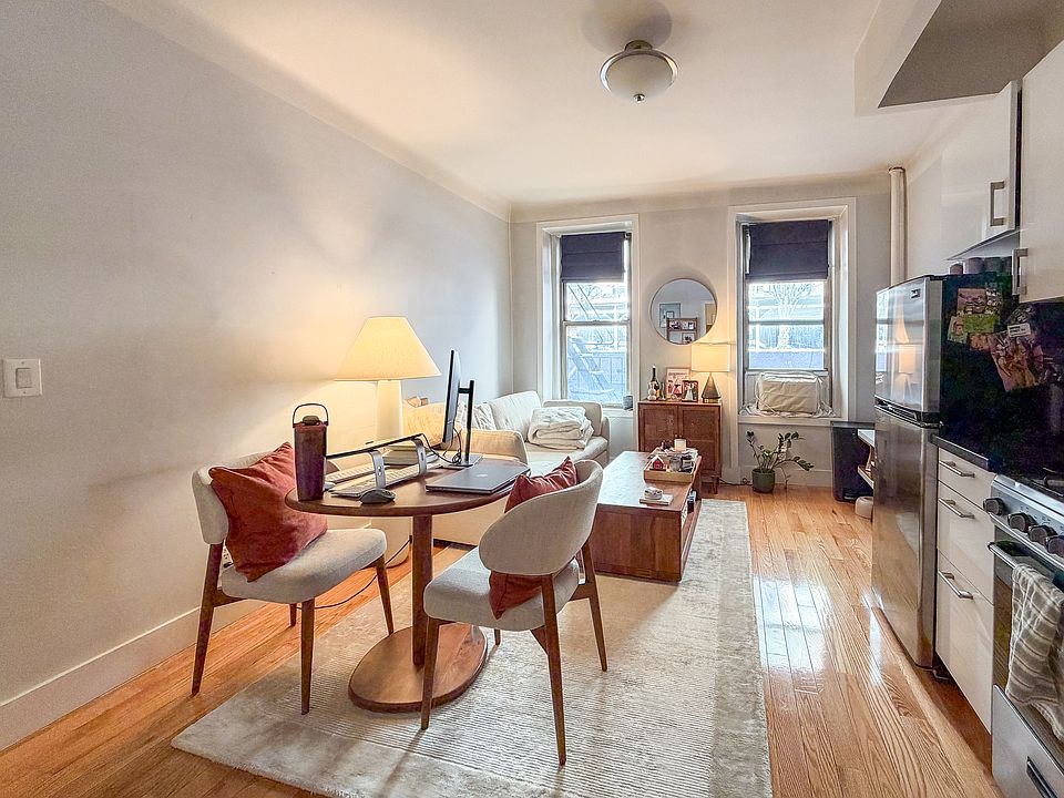 1st image of 224 E 95th St APT 3A