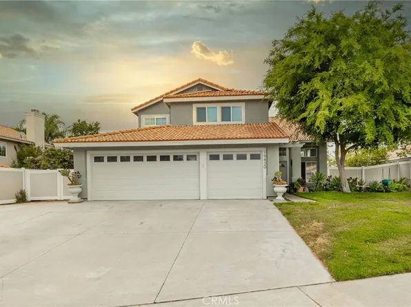 19430 Bridgewater Ln, Riverside, CA 92508