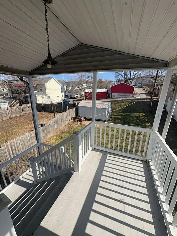 Building Photo - 1413 Prospect Ave #2