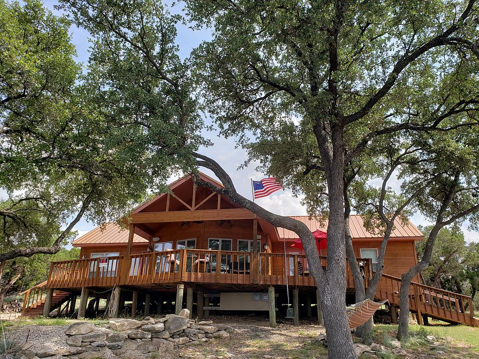 Front of cabin