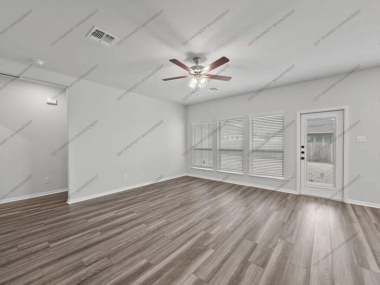 2034 Zabcikville Dr — Photo 20