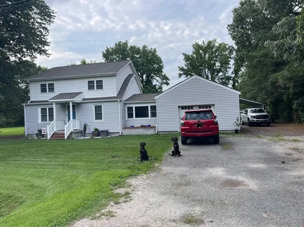 3713 Seaford Rd, Seaford, VA 23696