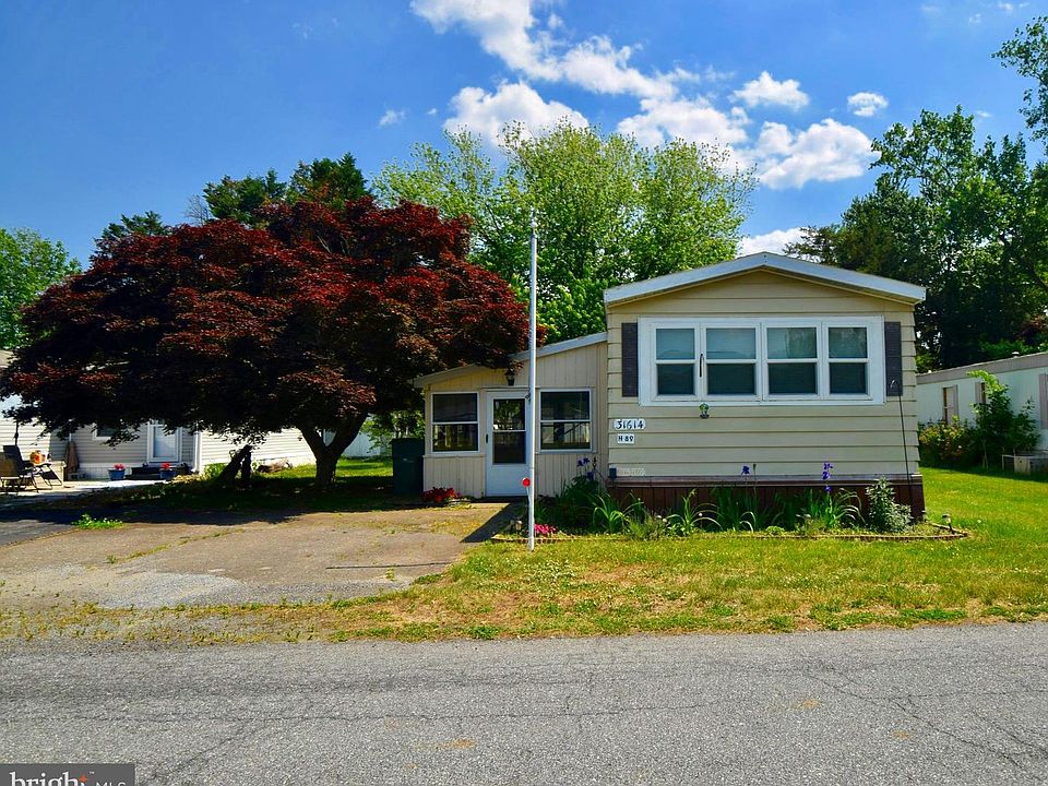 1st image of 31614 Sarah Rd #18521