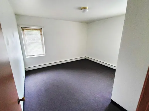 Silver Lake Apartments Bldg 6, 1516 3rd Ave NE #6-305, Rochester, MN 55906
