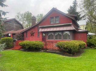 119 E 4th St, Winchester, IN 47394