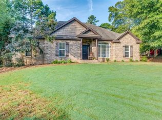 45 Timber Line Ct, Wetumpka, AL 36093