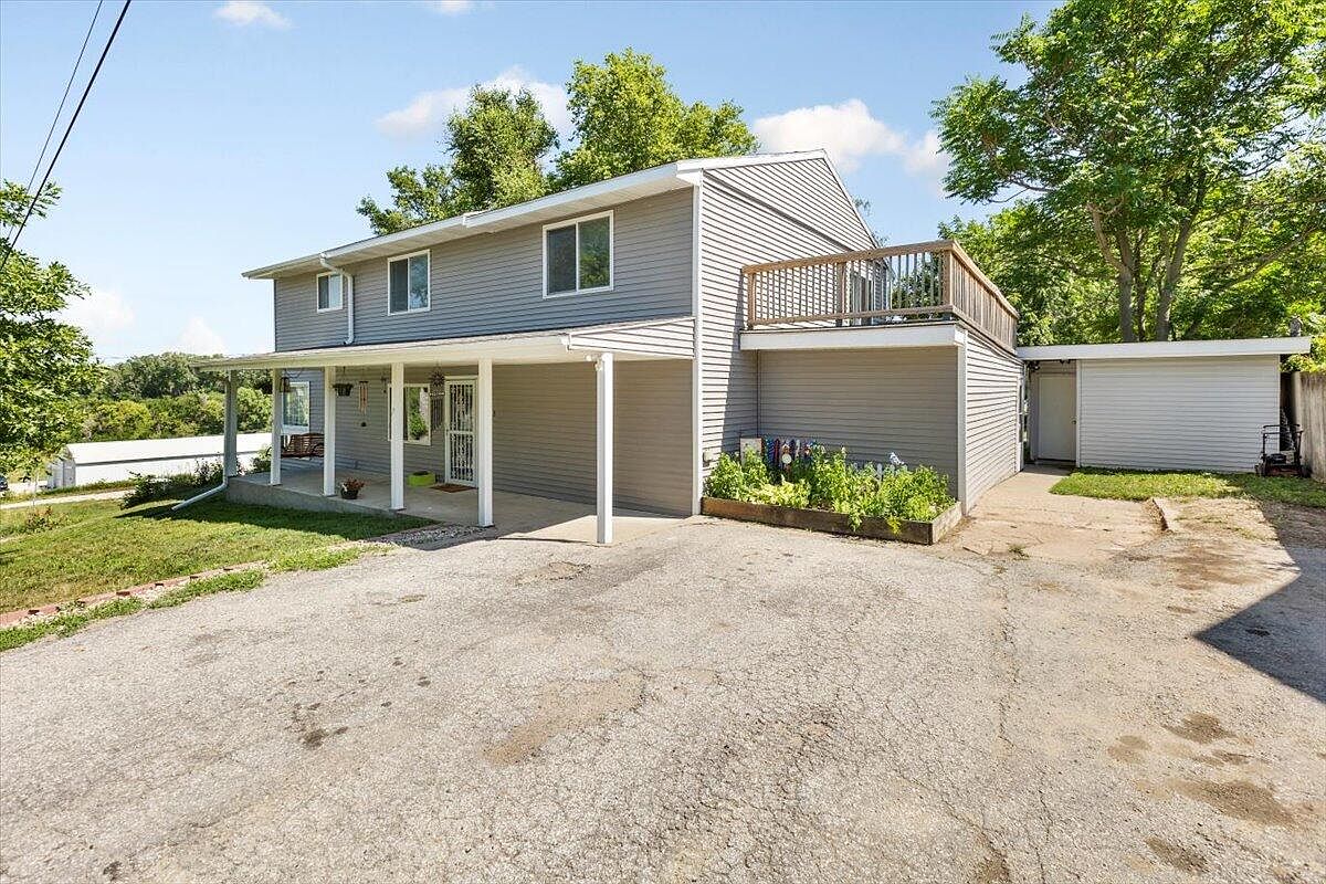 223 N 5th Ave, Logan, IA 51546 Zillow