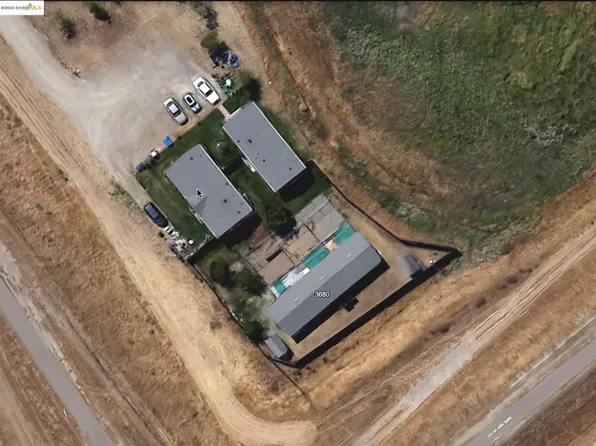 3680 E Cypress Rd, Oakley, CA 94561