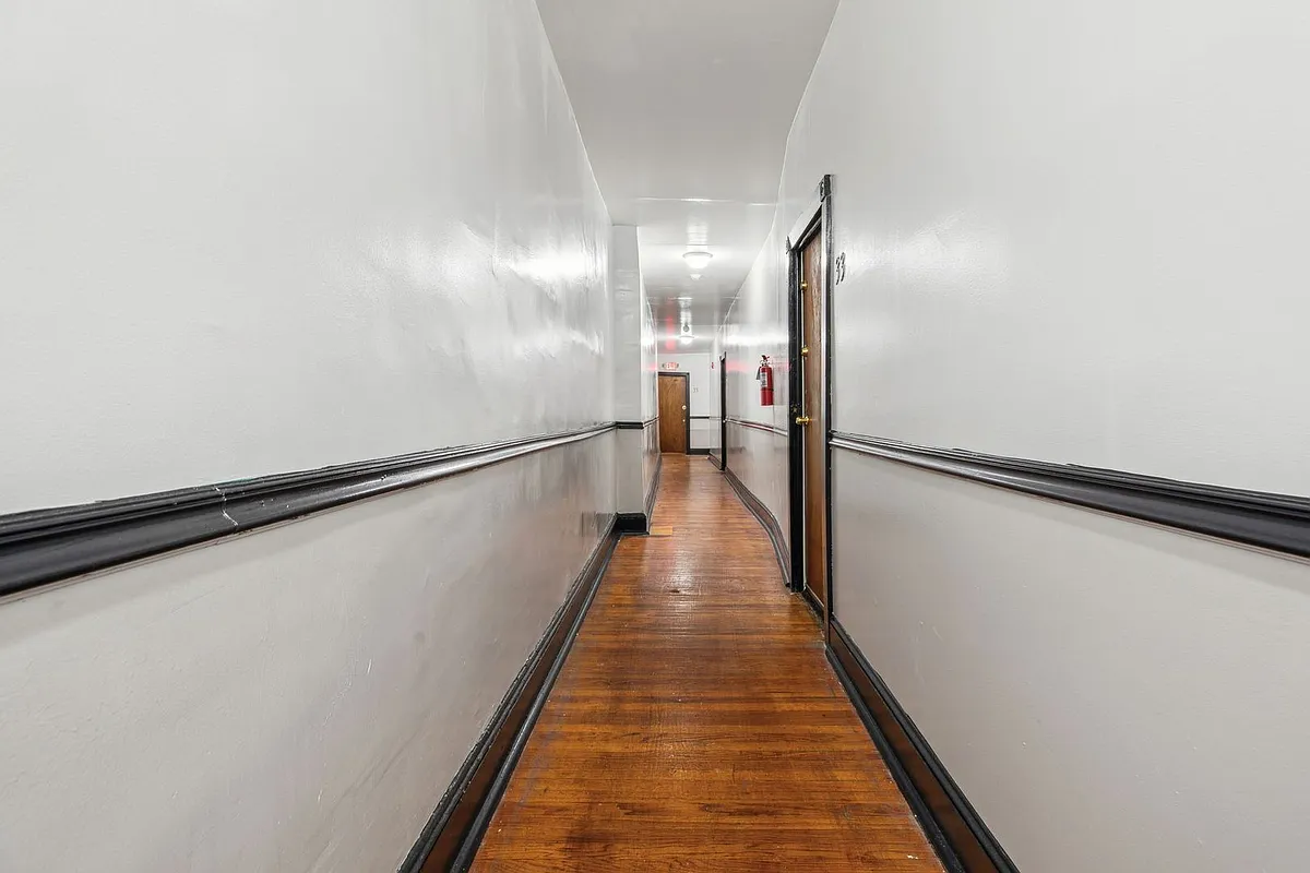 Building Photo - 3416 Spring Garden St #B34