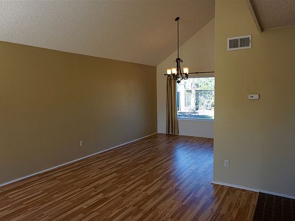 4th image of 13731 Via Tres Vistas