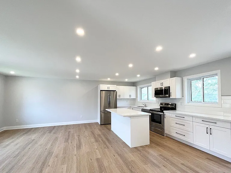 26 Oren Blvd #MAIN — Photo 15