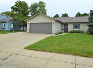1512 17th Ave SE, Aberdeen, SD 57401
