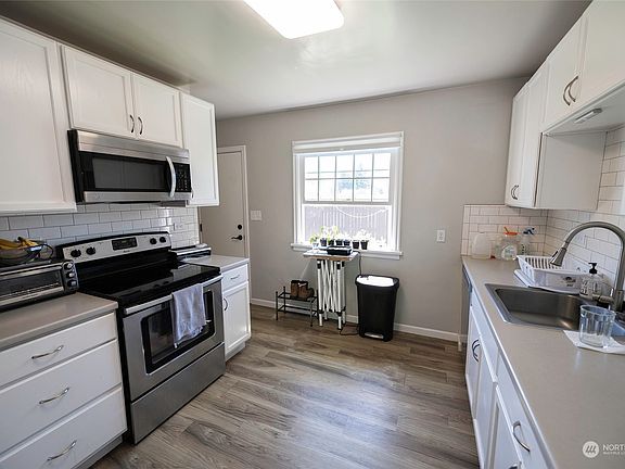 4th image of 1440 Portland Avenue