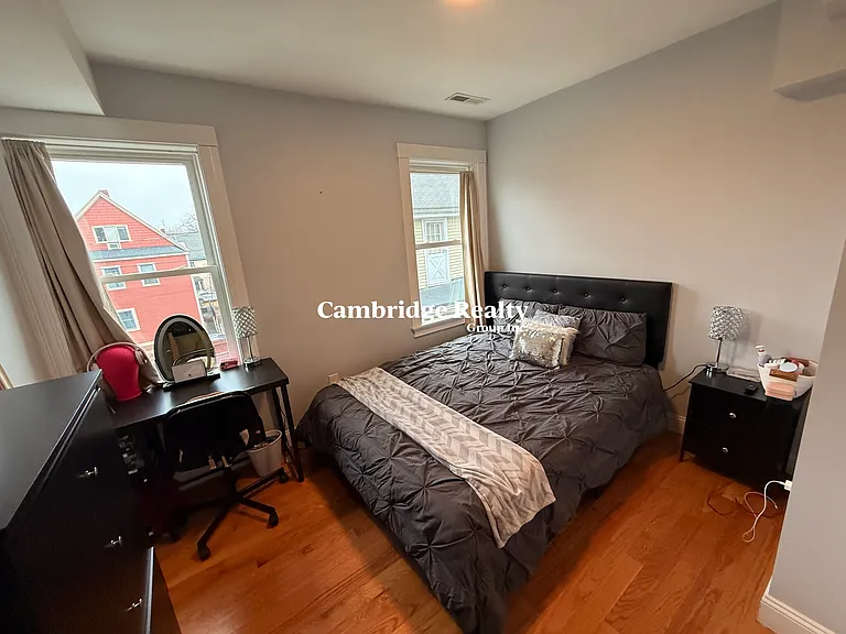6 Durham St #2 — Photo 3