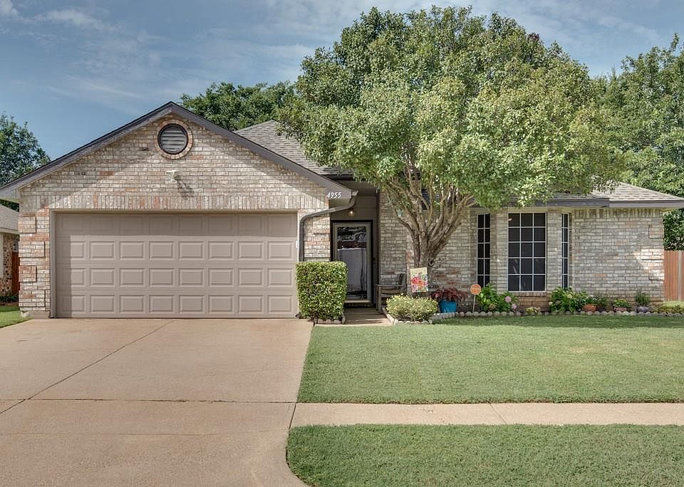 1st image of 4955 Shady Oak Trl