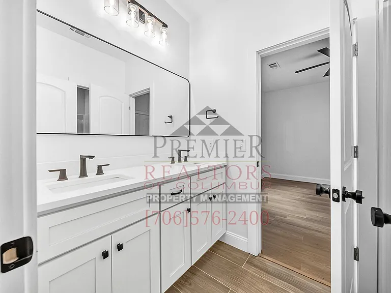 170 Willis St — Photo 7