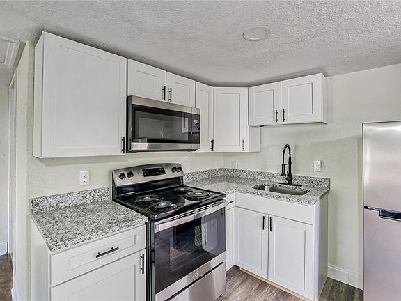 3rd image of 1403 E Laura St APT A