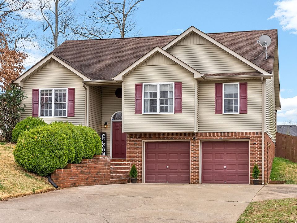 1st image of 1672 Barrywood Cir E