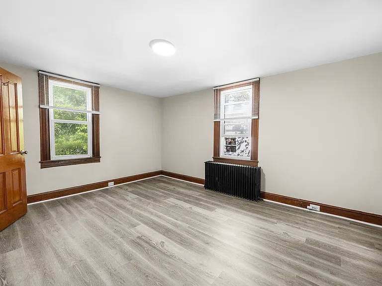 3309 Southern Ave #2 — Photo 3