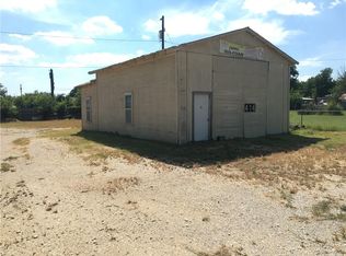 414 East Rd, Stephenville, TX 76401