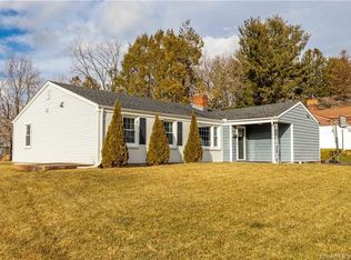 107 Strickland St, Manchester, CT 06042