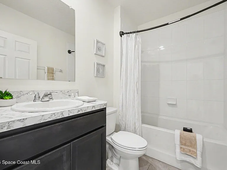5092 Talbot Blvd — Photo 13
