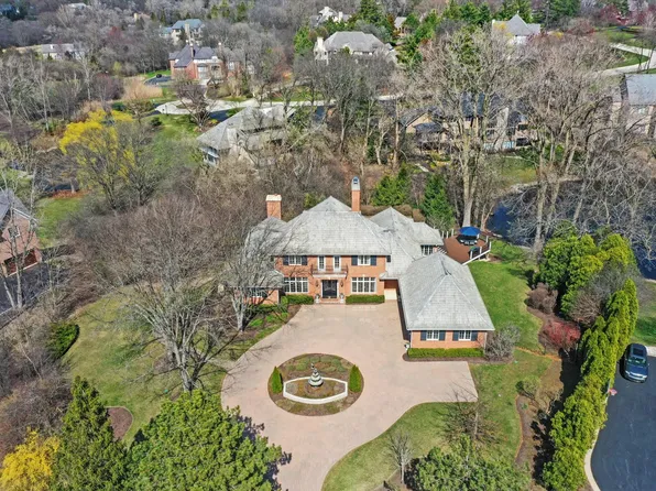 74 Bexley Ct, North Barrington, IL 60010