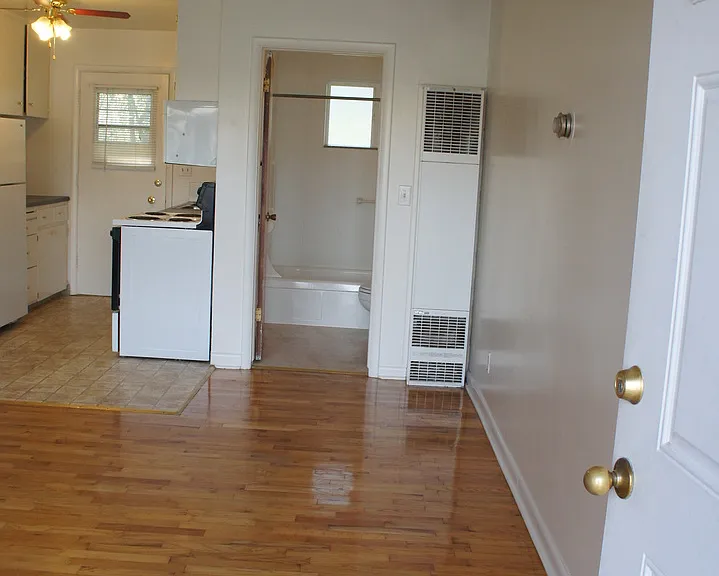 6103 W State St #1-16 — Photo 12
