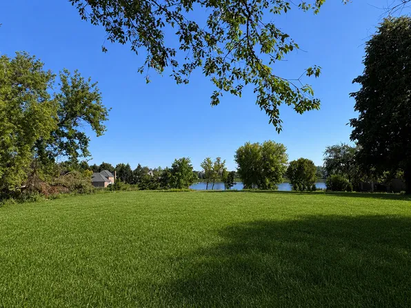 6878 September Blvd Lot 20, Lake Zurich, IL 60047