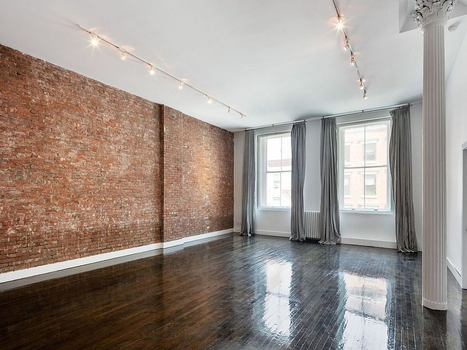 1st image of 146 Duane St APT 3A