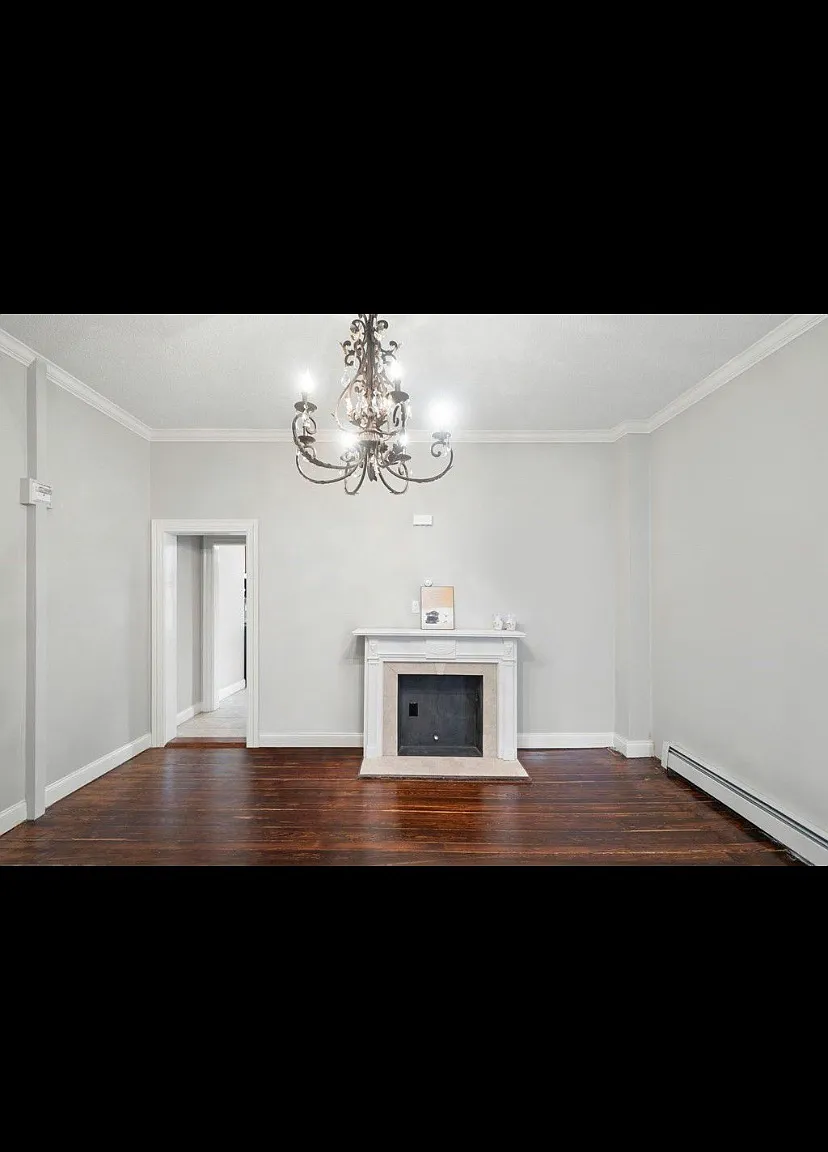1 bed, 711 sqft, $2,090 — Photo 1
