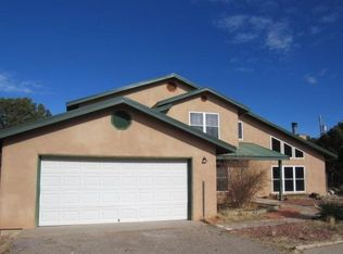 5 Venado Rd, Tijeras, NM 87059