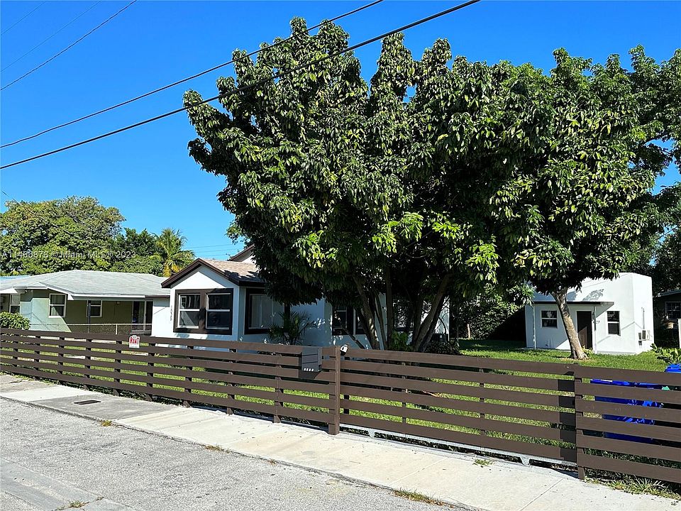 1st image of 1025 NW 55th St