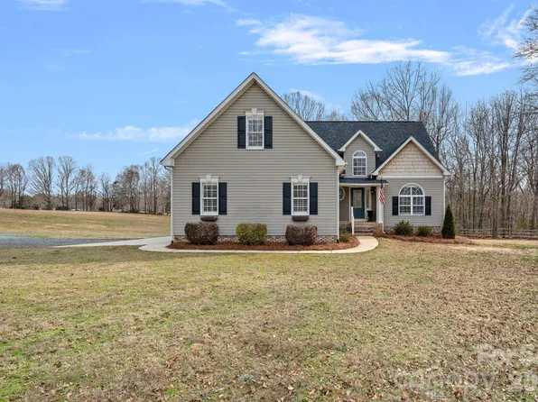 1845 Flowes Store Rd E, Concord, NC 28025