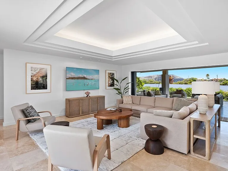 5939 Kalanianaole Hwy — Photo 11