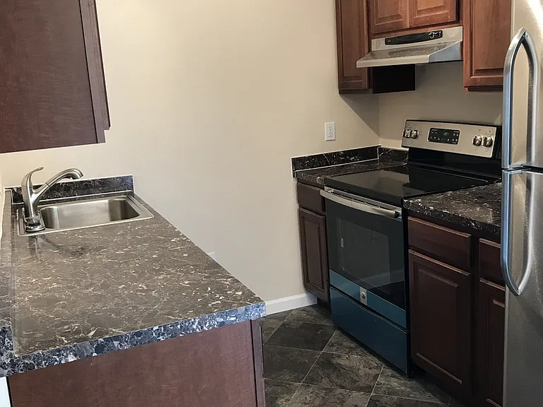 7311 E 21st Ave — Photo 13