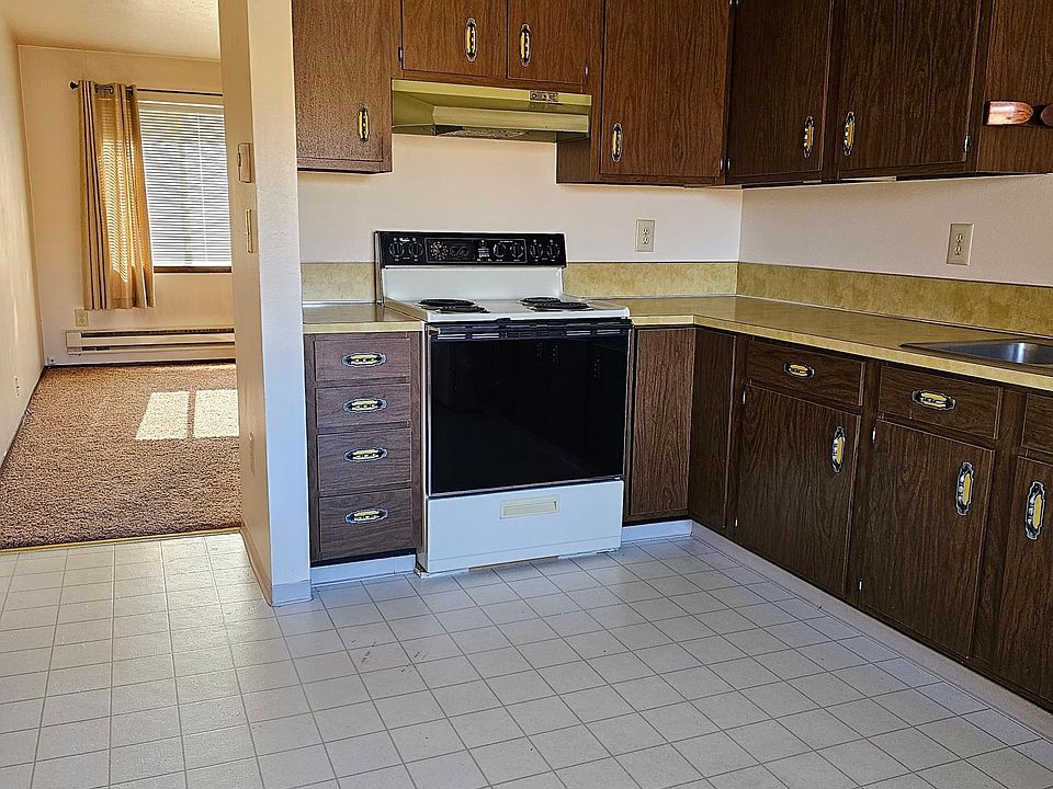Kitchen with small dining space