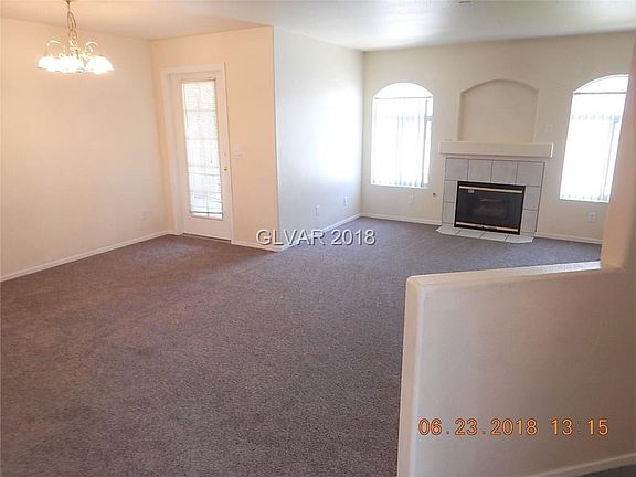 2nd image of 4555 E Sahara Ave Unit 271