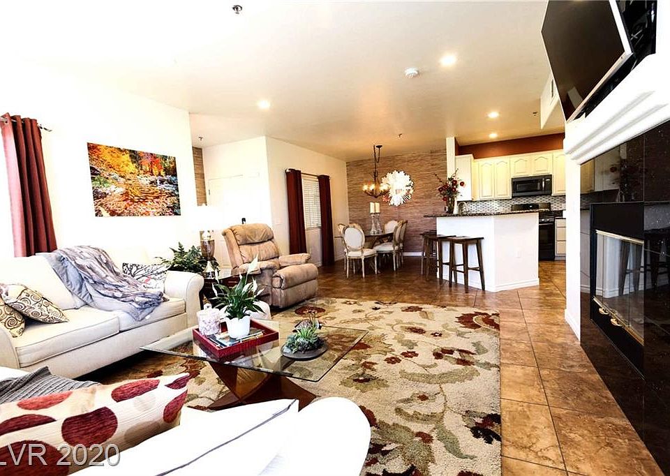 1st image of 687 Bay View Dr #687