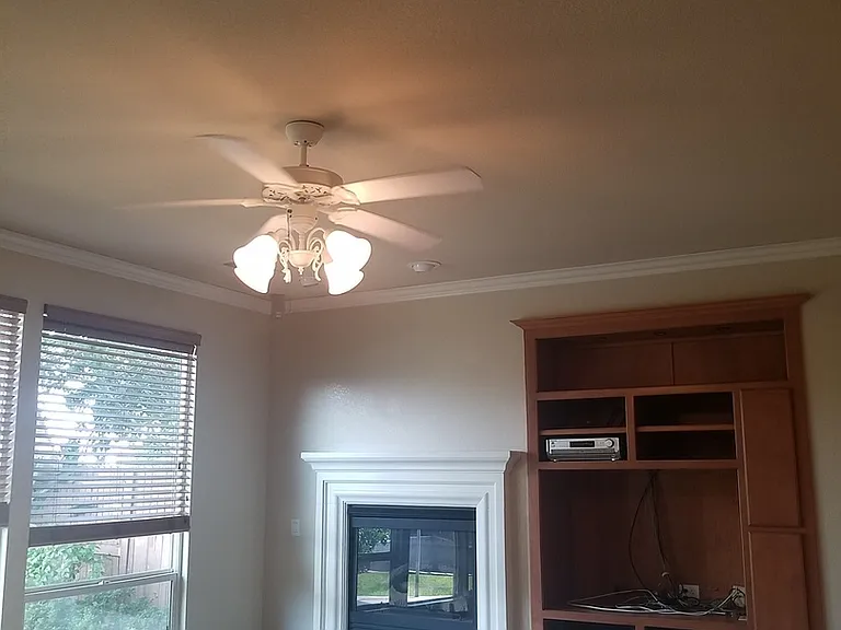 6145 Crater Lake Dr — Photo 28