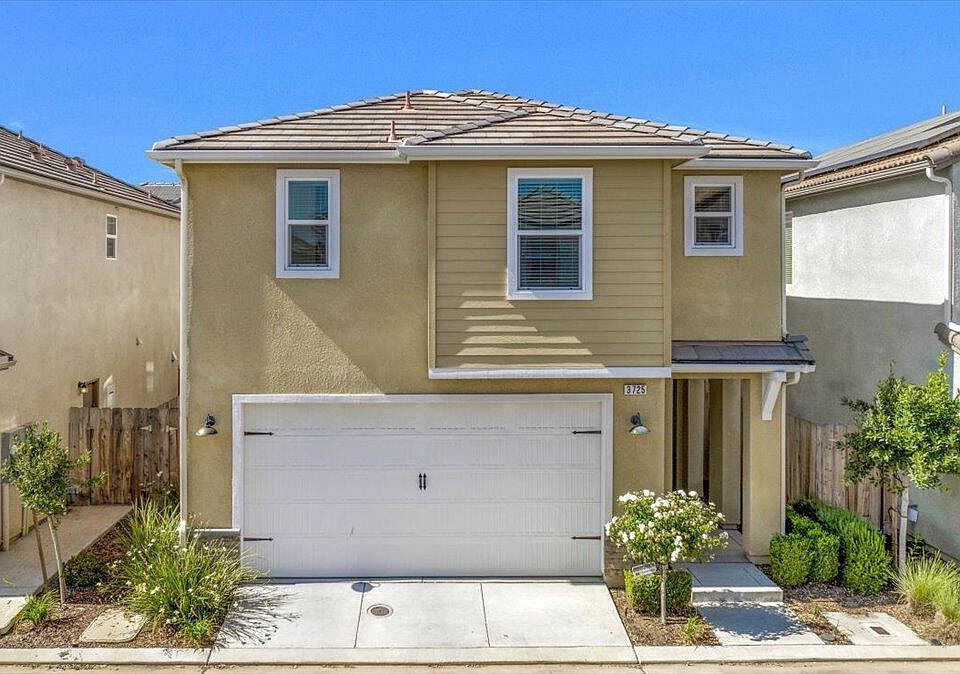 3725 Euphoria Place, Clovis, CA 93619 Zillow