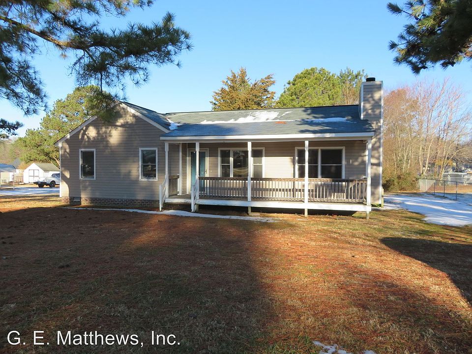 1st image of 24704 Woodstream Ln