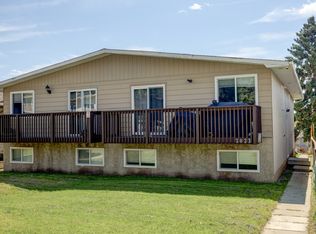 2825 12th Ave SE #M, Calgary, AB T2A0G4