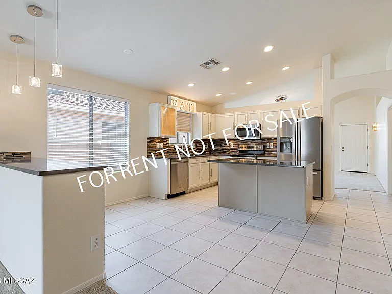 11344 N Gray Boulder Ct — Photo 10