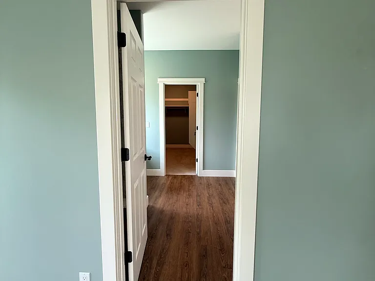 2545 NW Awbrey Rd — Photo 10