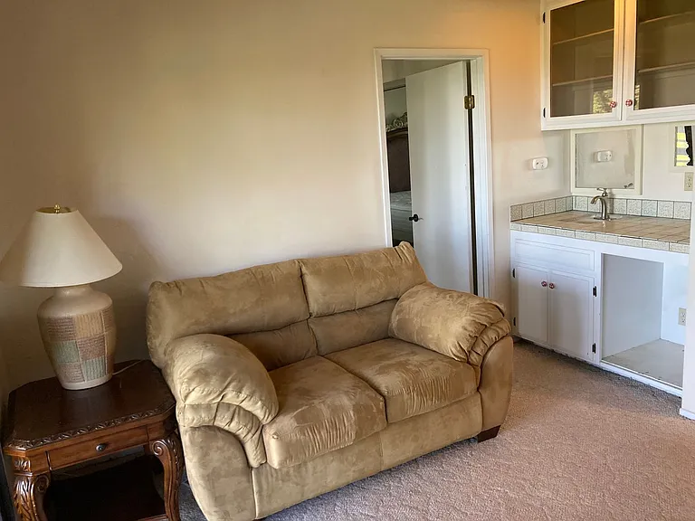 641 Virginia Ct — Photo 18