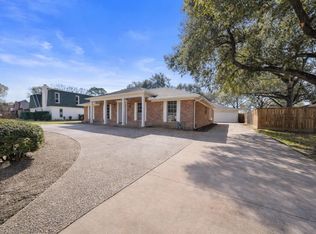 16121 Singapore Ln, Jersey Village, TX 77040