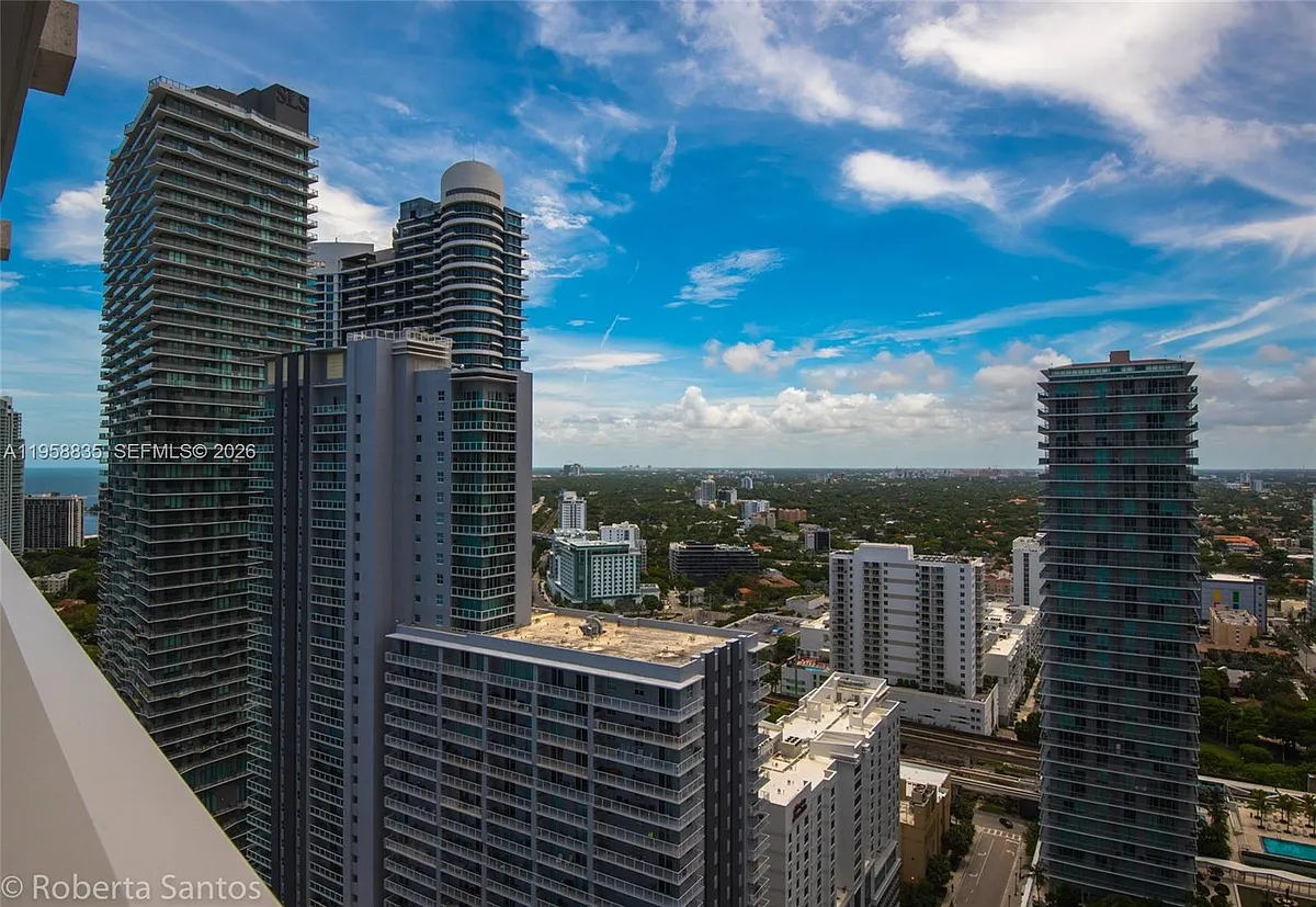 Building Photo - 1080 Brickell Ave #3205