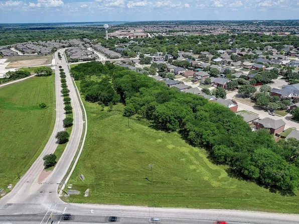 5 Bobcat Blvd, Roanoke, TX 76262