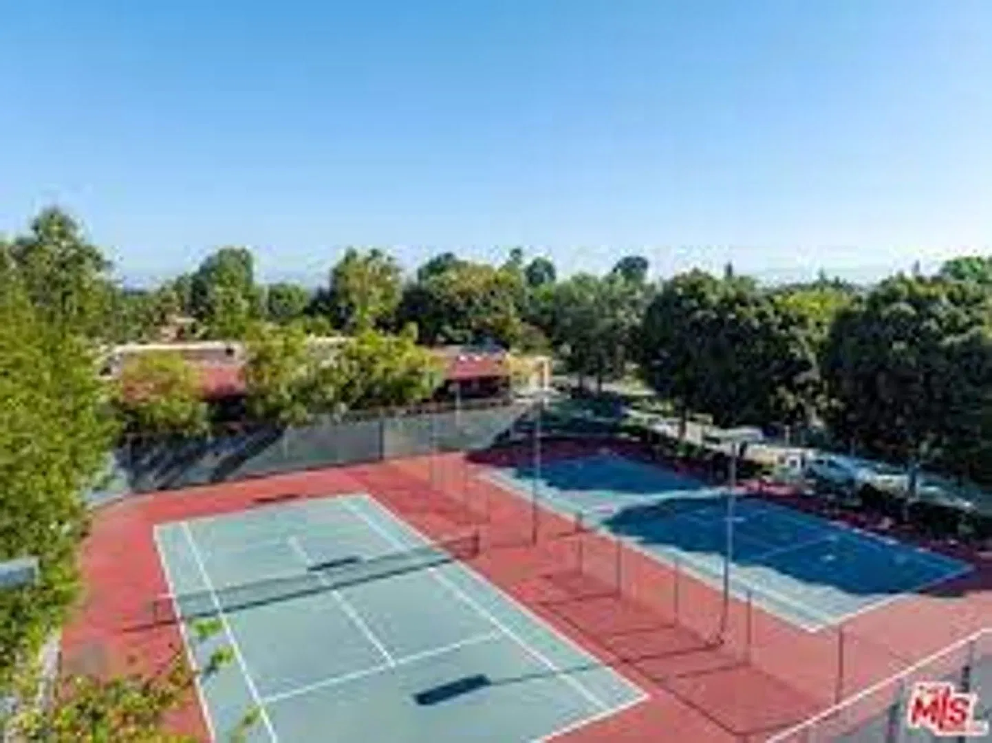 Coming Soon ! Completely Remodeled 2 Bedroom in Macarthur Village ~ Gated Community ~ Ground Floo... — Photo 2